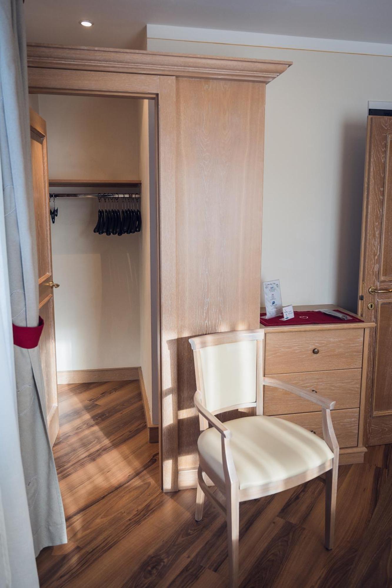 Hotel Alle Alpi Moena Eksteriør bilde